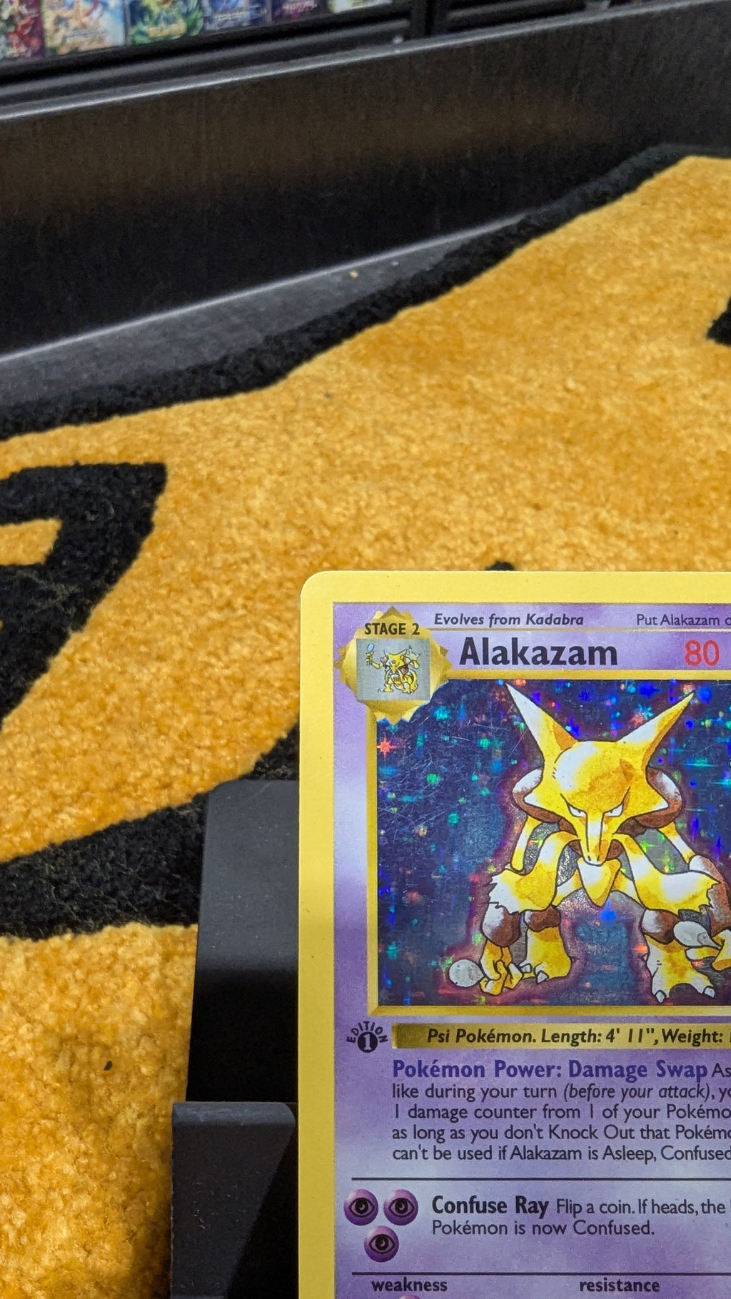 Alakazam - 1/102  - Holo 1st Edition